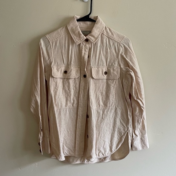 EVERLANE The Classic Cotton Flannel Shirt in heathered parchment - Picture 6 of 7